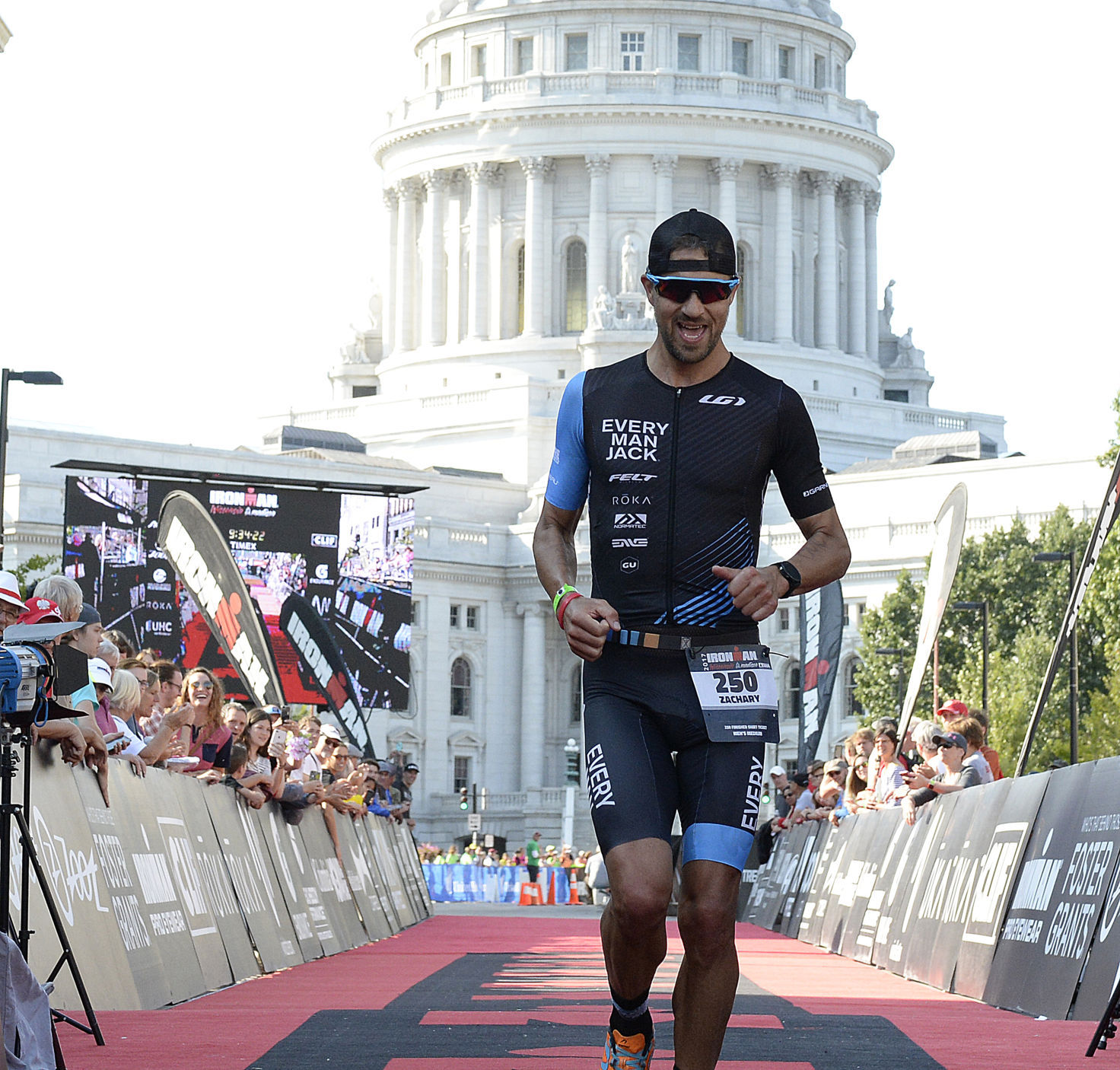 Zachary Carr - Overall amateur men's winner